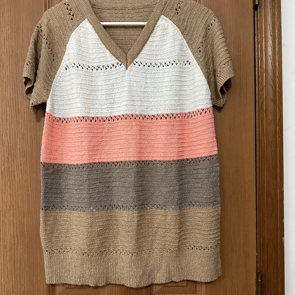 Shirt sleeve sweater style shirt Large NWOT